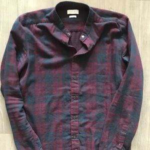 Zara Man Band-Collar Distressed Shirt Medium